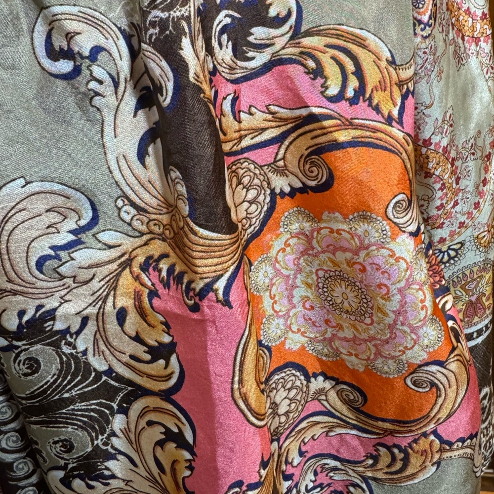 NWT - Johnny Was silk/embroidered Flora - Picture 10 of 16